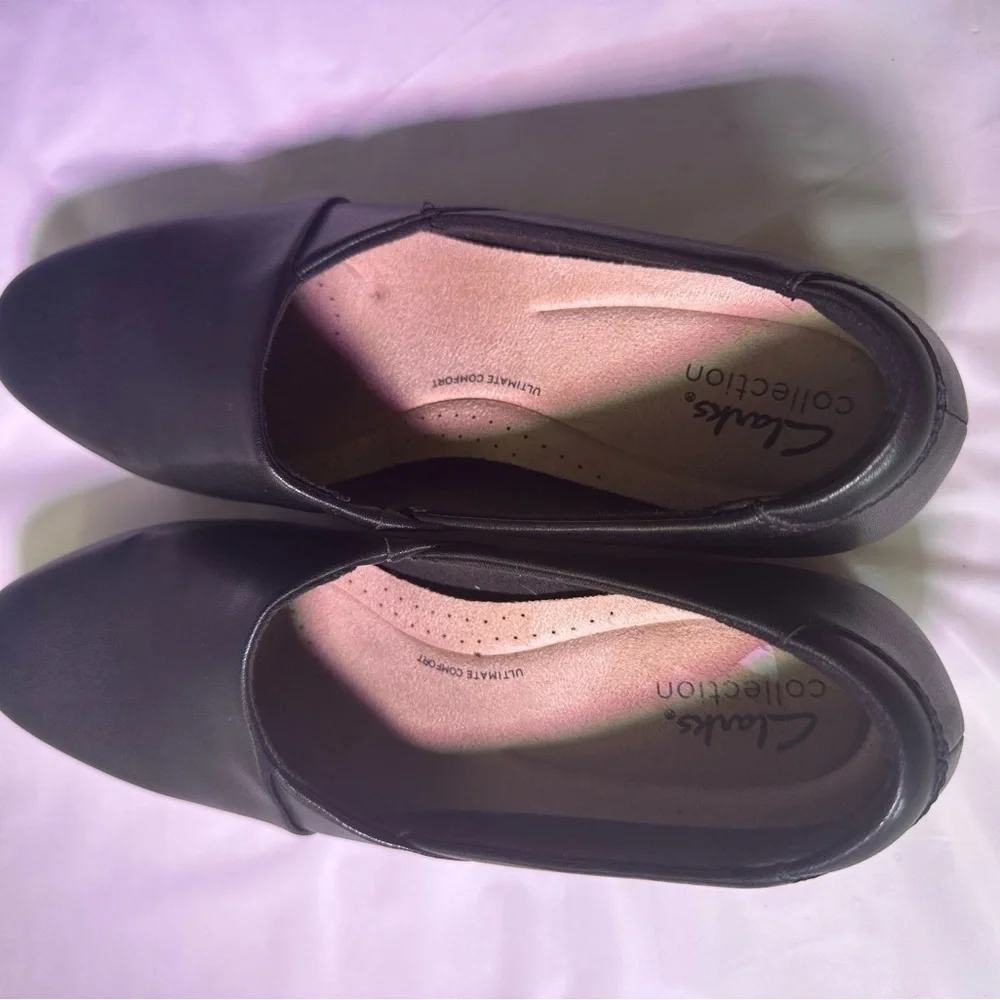 Clarks Women's Elegant Black Flats
